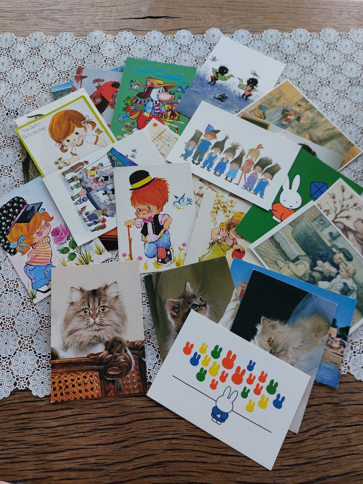 35 kinder en kunst ansichtkaarten, Ophalen of Verzenden, Buitenland