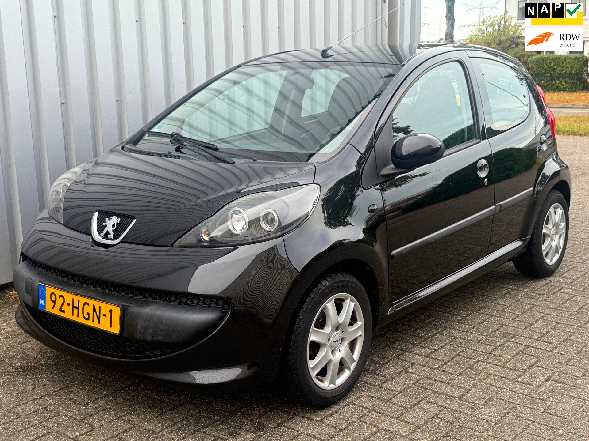 Peugeot 107 1.0-12V XS/ AUT / AIRCO NAP, Auto's, Gebruikt, 4 stoelen, Origineel Nederlands, Bedrijf