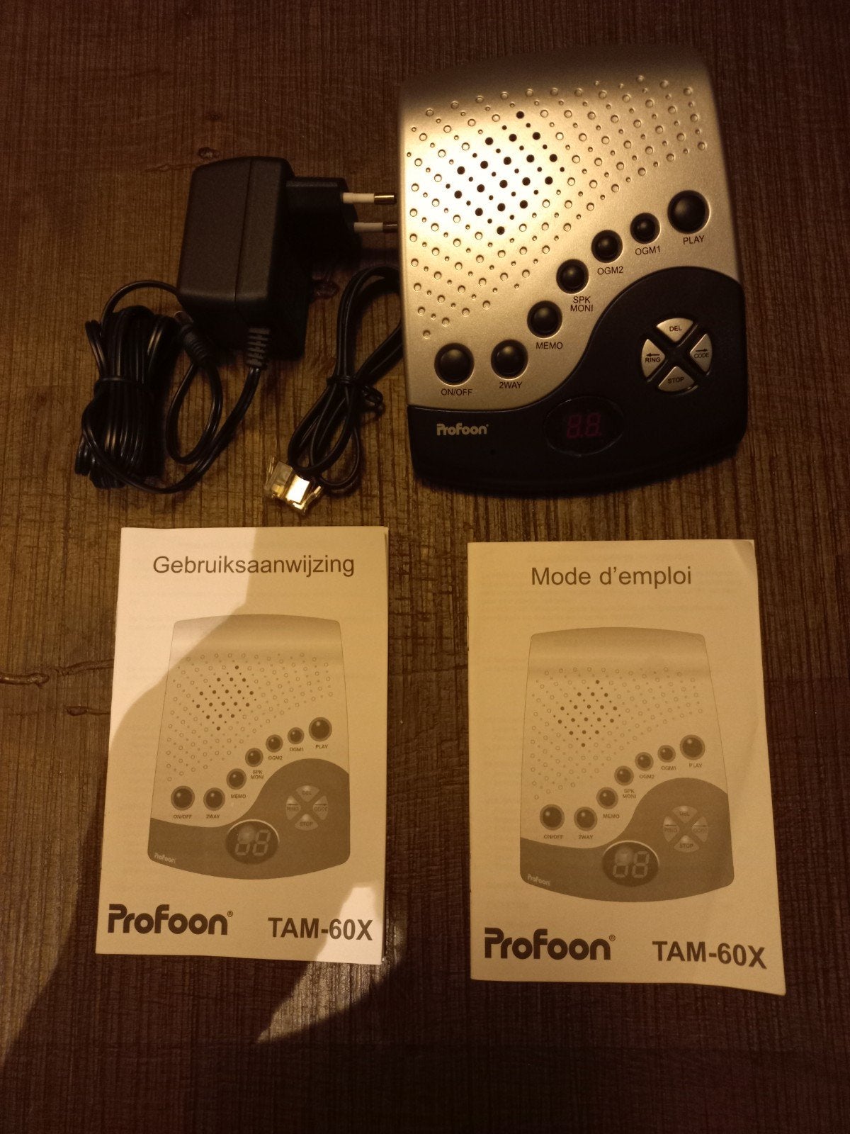 Profoon TAM-60X Digitale Telefoonbeantwoorder, Ophalen of Verzenden, Meeluisterfunctie