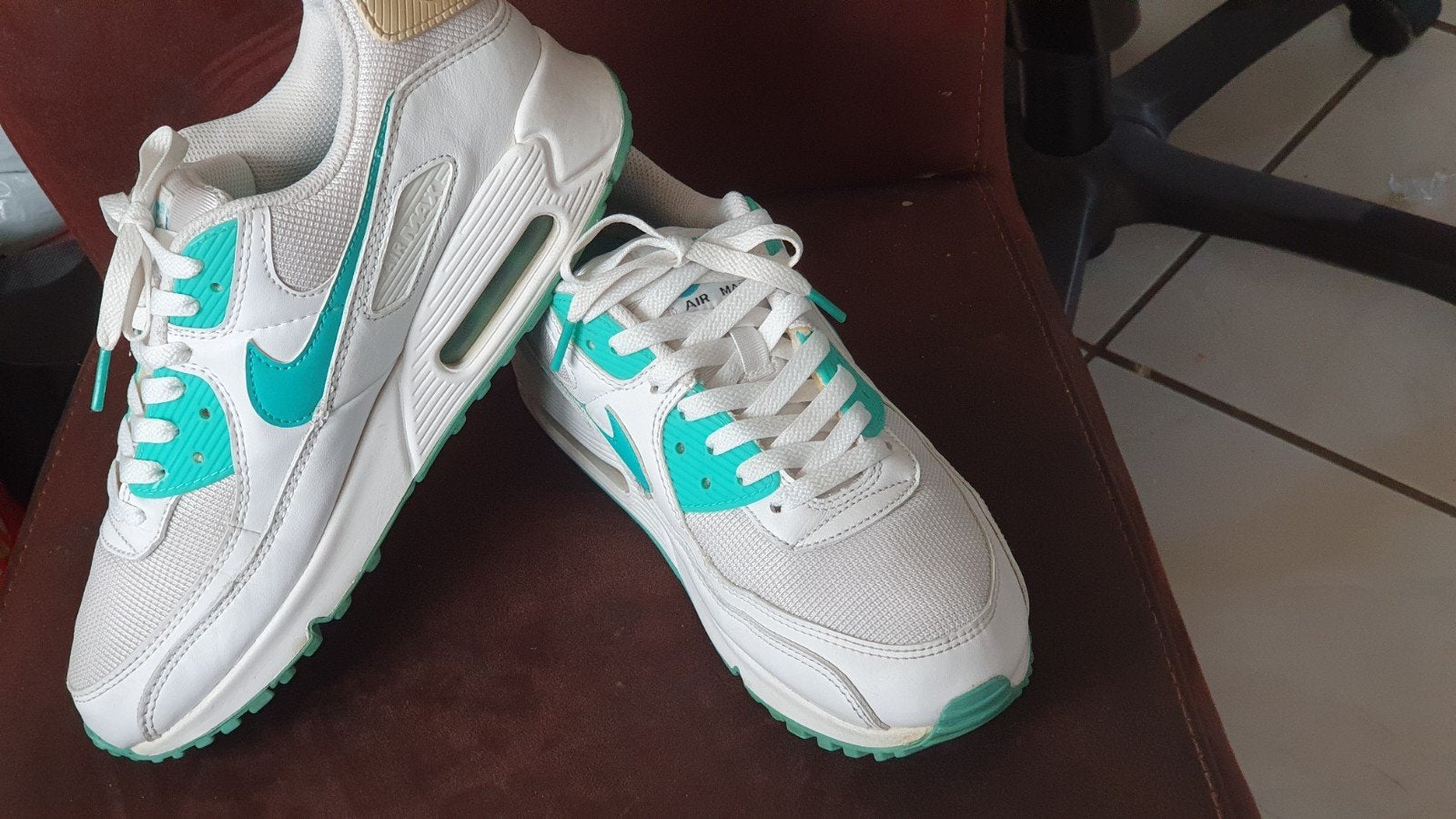 Nike Air Max 90 sneakers - Wit/Turquoise - Maat 42.5, Nike air max, Ophalen of Verzenden, Zo goed als nieuw, Wit