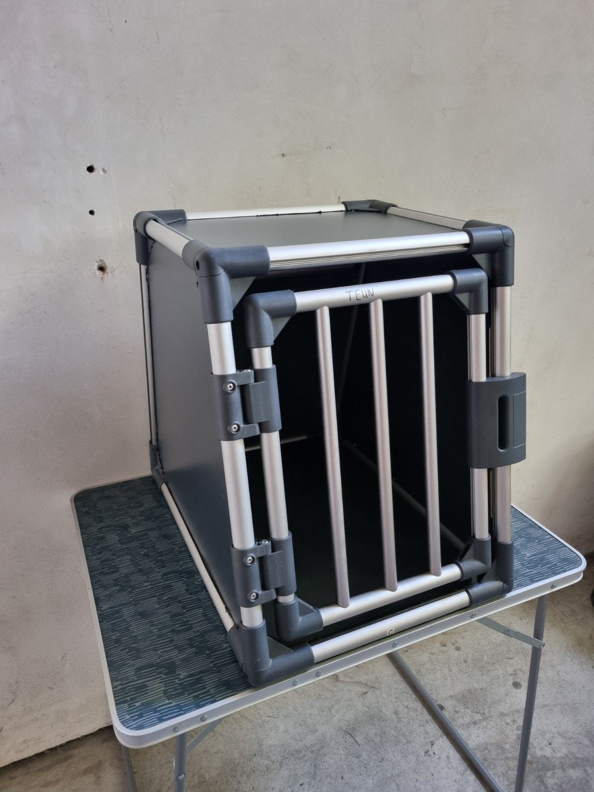 Trixie autobench maat S 48x56x61CM, Ophalen