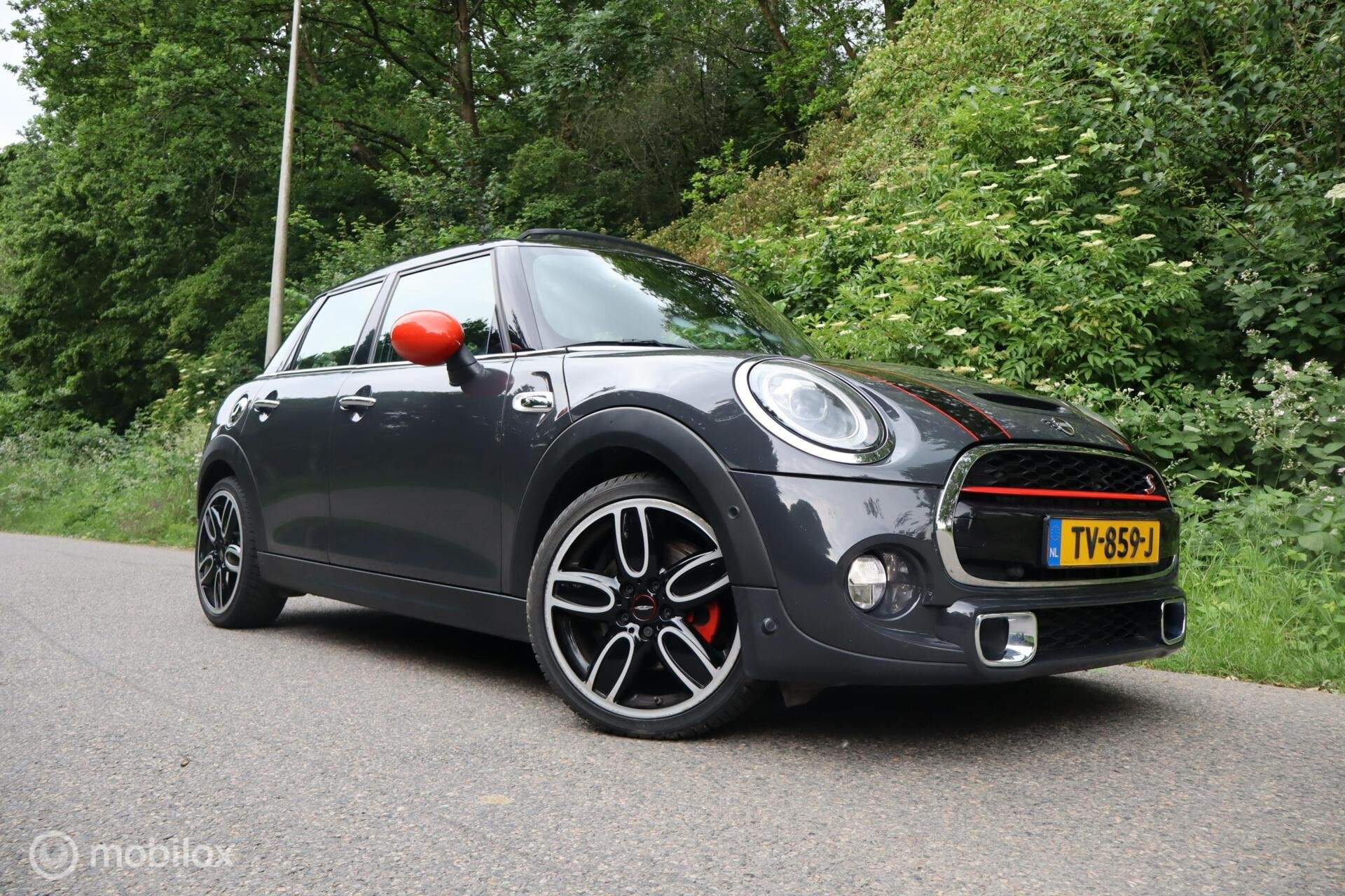 Mini Mini 2.0 Cooper S Chili | Pano | H&K Sound | Camera |, Auto's, 1998 cc, Gebruikt, Euro 6, Verwarmde buitenspiegels