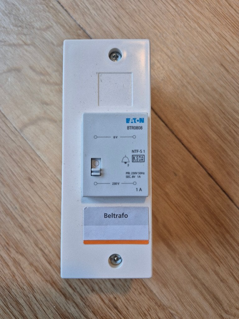 Te Koop! Holec Eaton deurbel trafo BTR0808 230V-8V/1A, Doe-het-zelf en Verbouw, Elektra en Kabels, Ophalen of Verzenden, Zo goed als nieuw