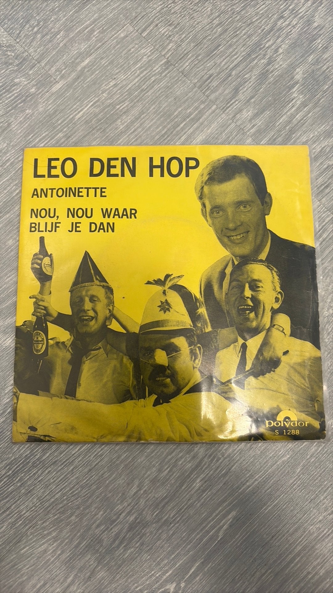 Vinyl single Leo den Hop, Cd's en Dvd's, Ophalen, Zo goed als nieuw, Overige genres
