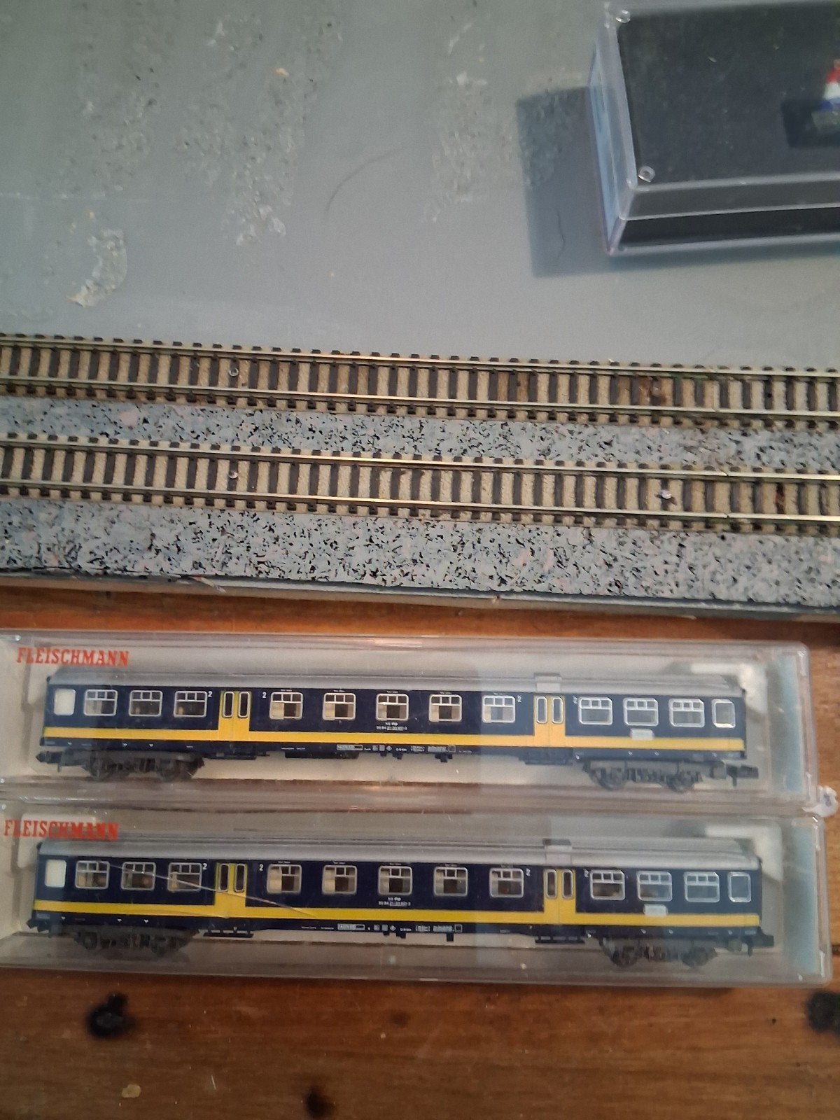 Fleischmann NS Benelux 8155 2x, Ophalen, Gelijkstroom, Fleischmann, Wagon