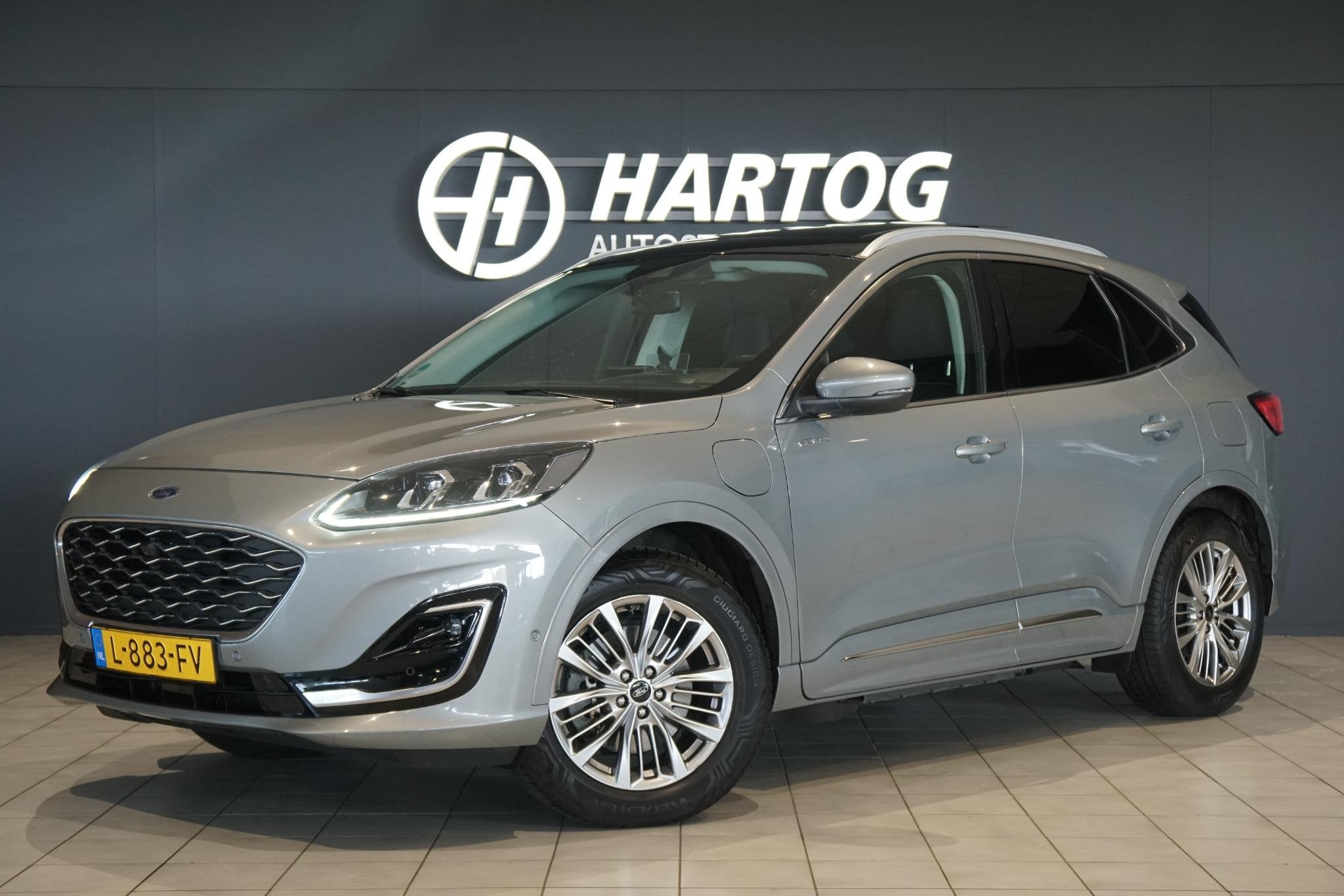 Ford Kuga 2.5 PHEV Vignale + PANORAMA / HEAD-UP / B&O / LEDE, 14 kWh, Gebruikt, Euro 6, 4 cilinders