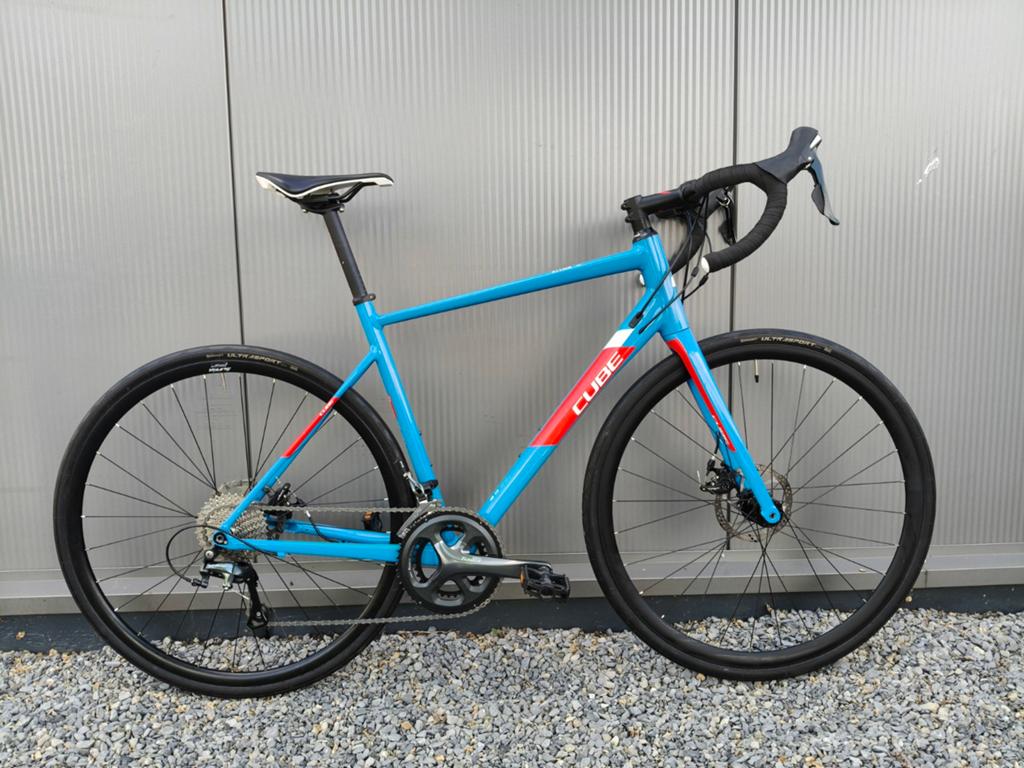 Cube Attain Race HPA Disc – maat 56 - Shimano Tiagra, Fietsen en Brommers, 28 inch, Heren, Aluminium, Zo goed als nieuw