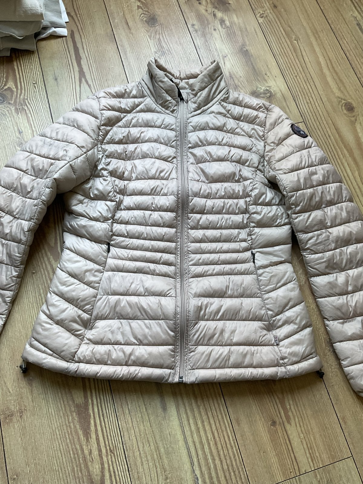 Napapijri lichtgewicht gewatteerde jas - Maat XL, Ophalen of Verzenden, Gedragen, Maat 46/48 (XL) of groter, Beige