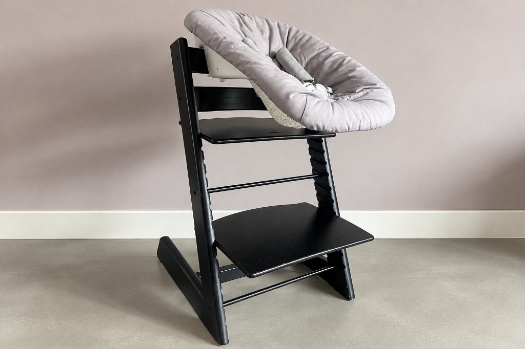 Stokke Tripp Trapp kinderstoel zwart + Newborn Set, Ophalen, Gebruikt, Meegroeistoel, Aanschuifbaar
