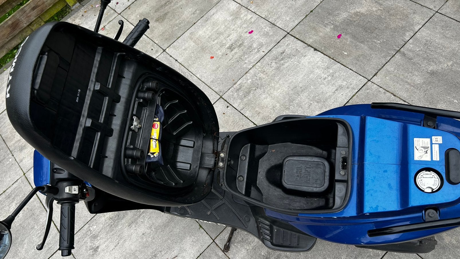 Foto 13 van Kymco Agility geel kenteken – rijdt goed – €450