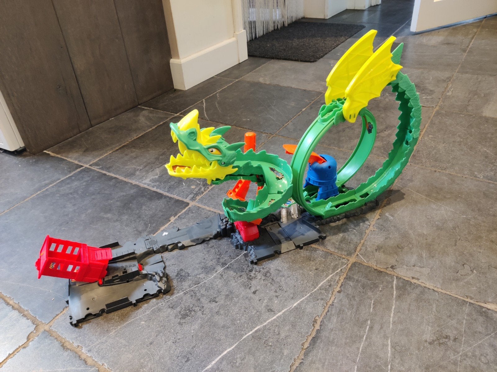 Hot Wheels draak, Ophalen, Zo goed als nieuw, Handmatig, Hot Wheels