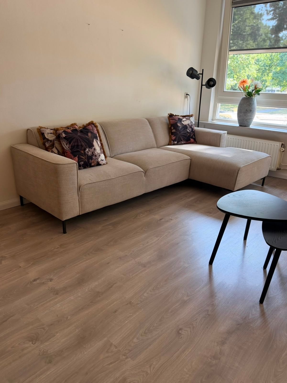 Hoekbank Prominent - Beige/Zandkleurig, 2 jaar oud, Ophalen, 250 tot 300 cm, Hoekbank, 75 tot 100 cm