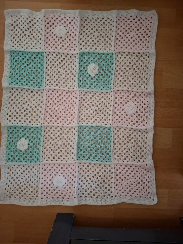 Handgehaakt babydekentje voor Maxi-Cosi - Granny Squares, Ophalen of Verzenden