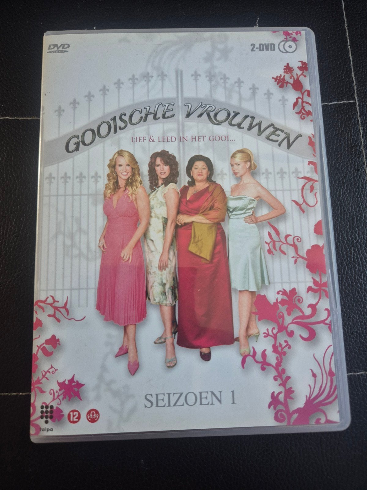Gooische vrouwen seizoen 1, Vanaf 12 jaar, Ophalen of Verzenden, Zo goed als nieuw
