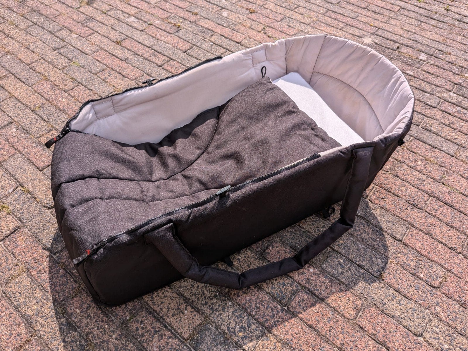 Reiswieg voor kinderwagen., Ophalen, Zo goed als nieuw, Reisbedje