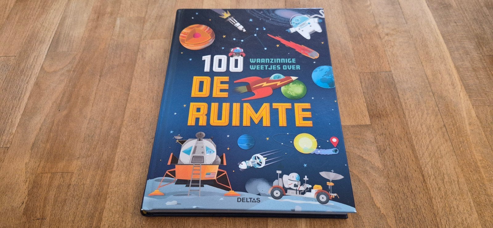 100 Waanzinnige Weetjes Over De Ruimte - Kinderboek, Ophalen of Verzenden, Zo goed als nieuw, Onbekend, Non-fictie
