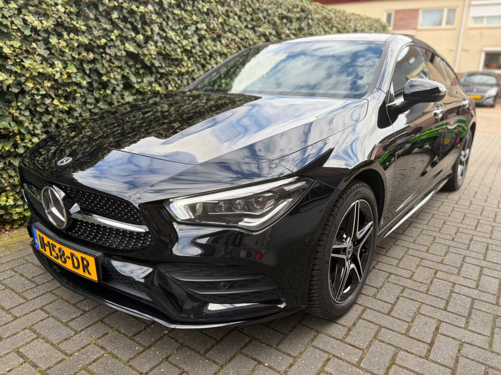 Mercedes CLA 250 e 218pk 8G Amg Buss. Ed Pano, MBUX, Carplay, Auto's, CLA, 4 cilinders, Leder en Stof, Zwart
