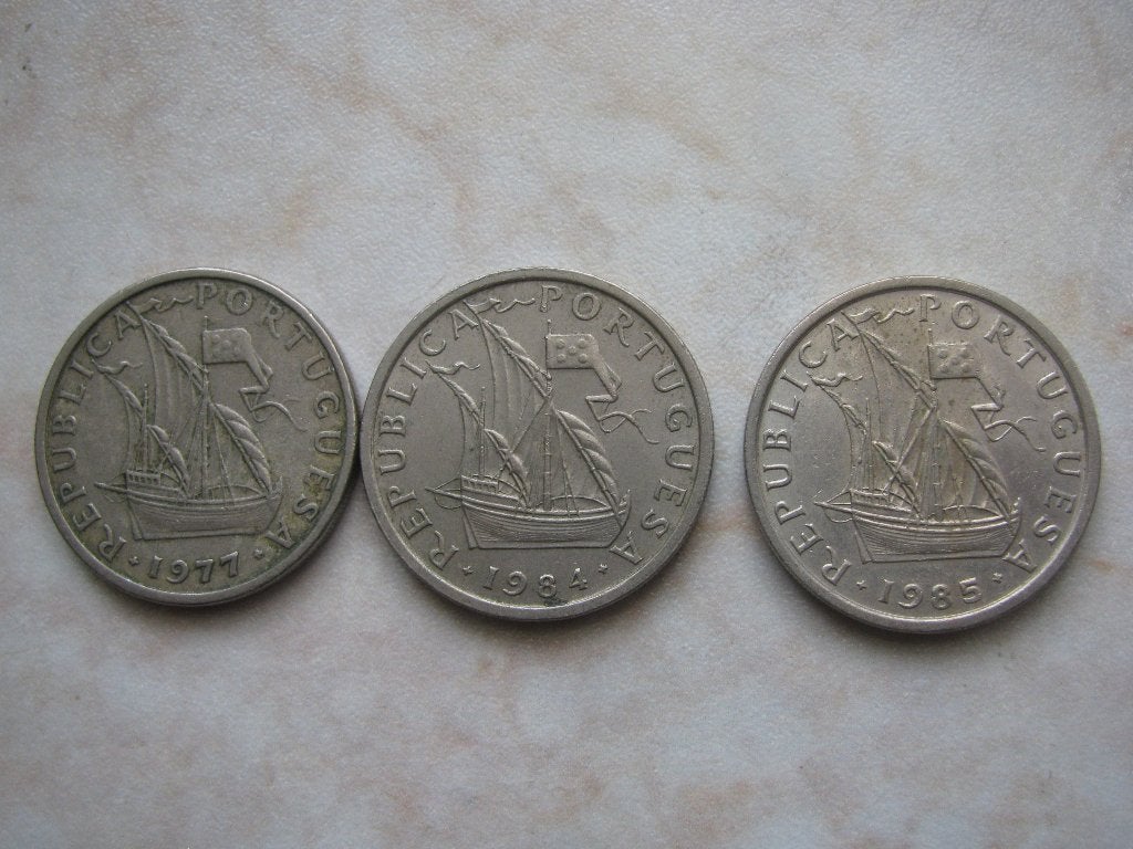 3 Munten met Zeilschip - Portugal, Verzenden, Overige landen, Setje