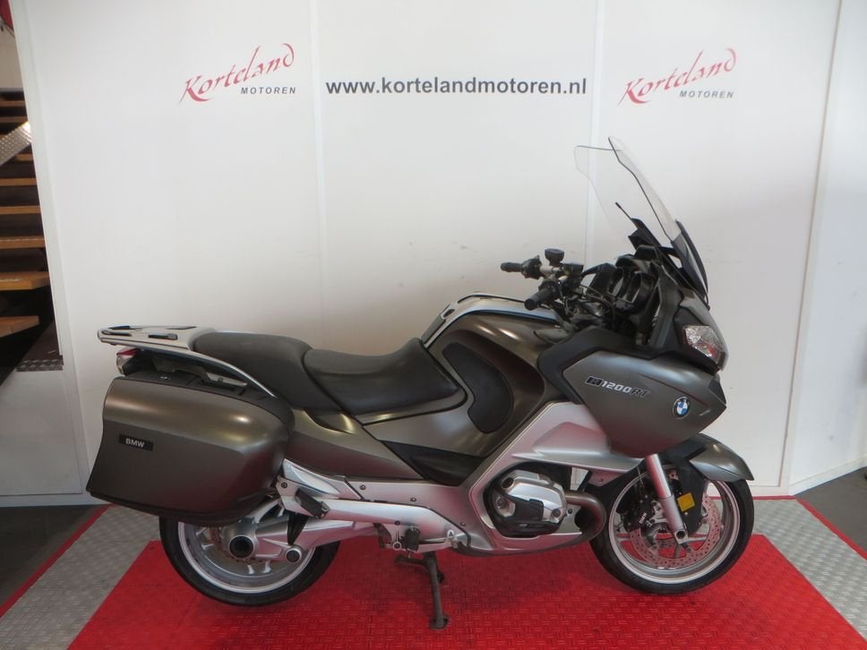 BMW R 1200 RT ABS-ESA-ASC (bj 2010) 206.164 km, 2 cilinders, Motorrijbewijs A, Onbekend, Toermotor