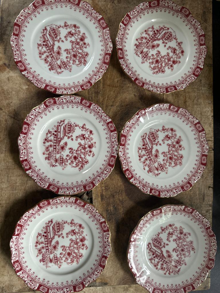 6 Schoteltjes - Rood en Wit Porselein, Ophalen of Verzenden
