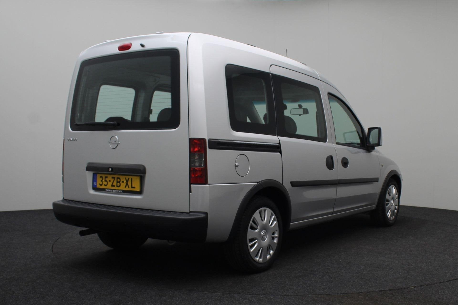 Opel Tour 1.4-16V Essentia 2007 | 1e Eigenaar | Goed Onderho, Auto's, Voorwielaandrijving, Stof, Overige modellen, 4 cilinders
