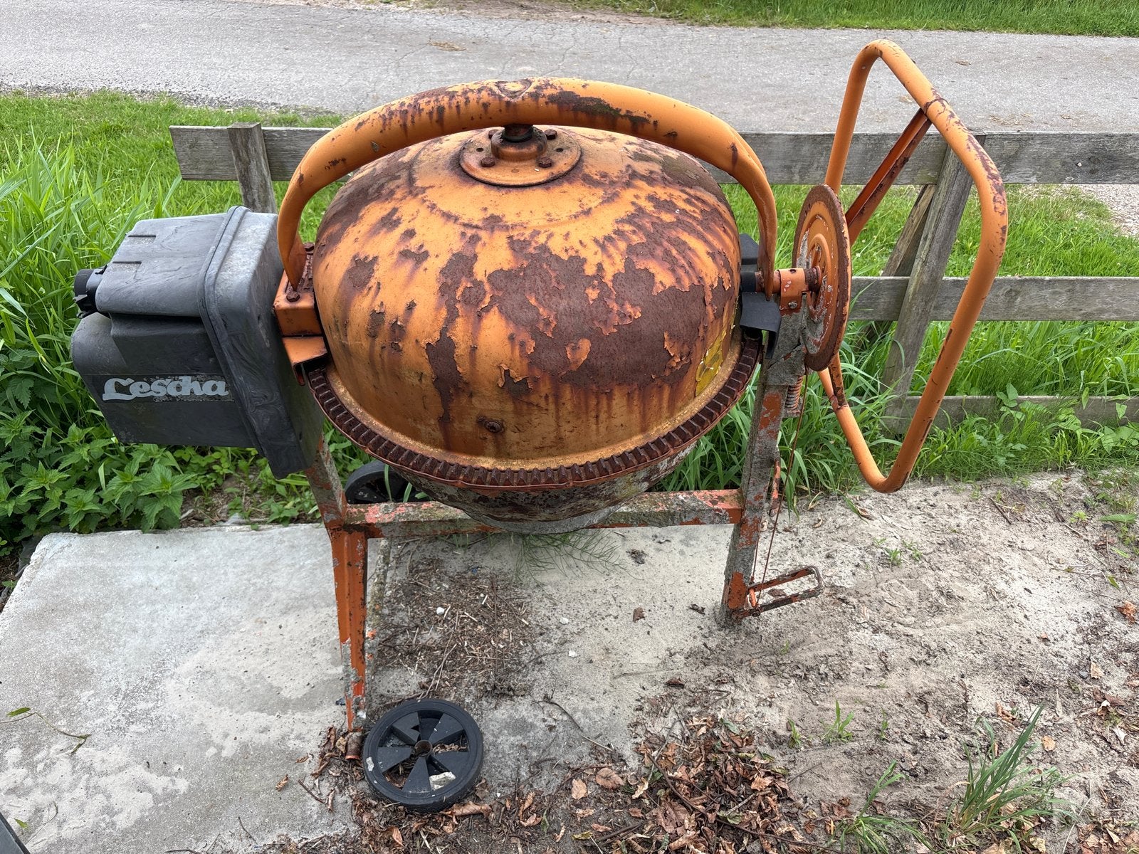 Lescha Betonmolen - Gebruikt, Ophalen, Gebruikt