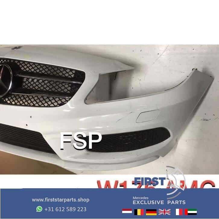 W176 AMG Voorbumper compleet met gril Mercedes A Klasse 2015, Gebruikt, -, Voor, Ophalen of Verzenden