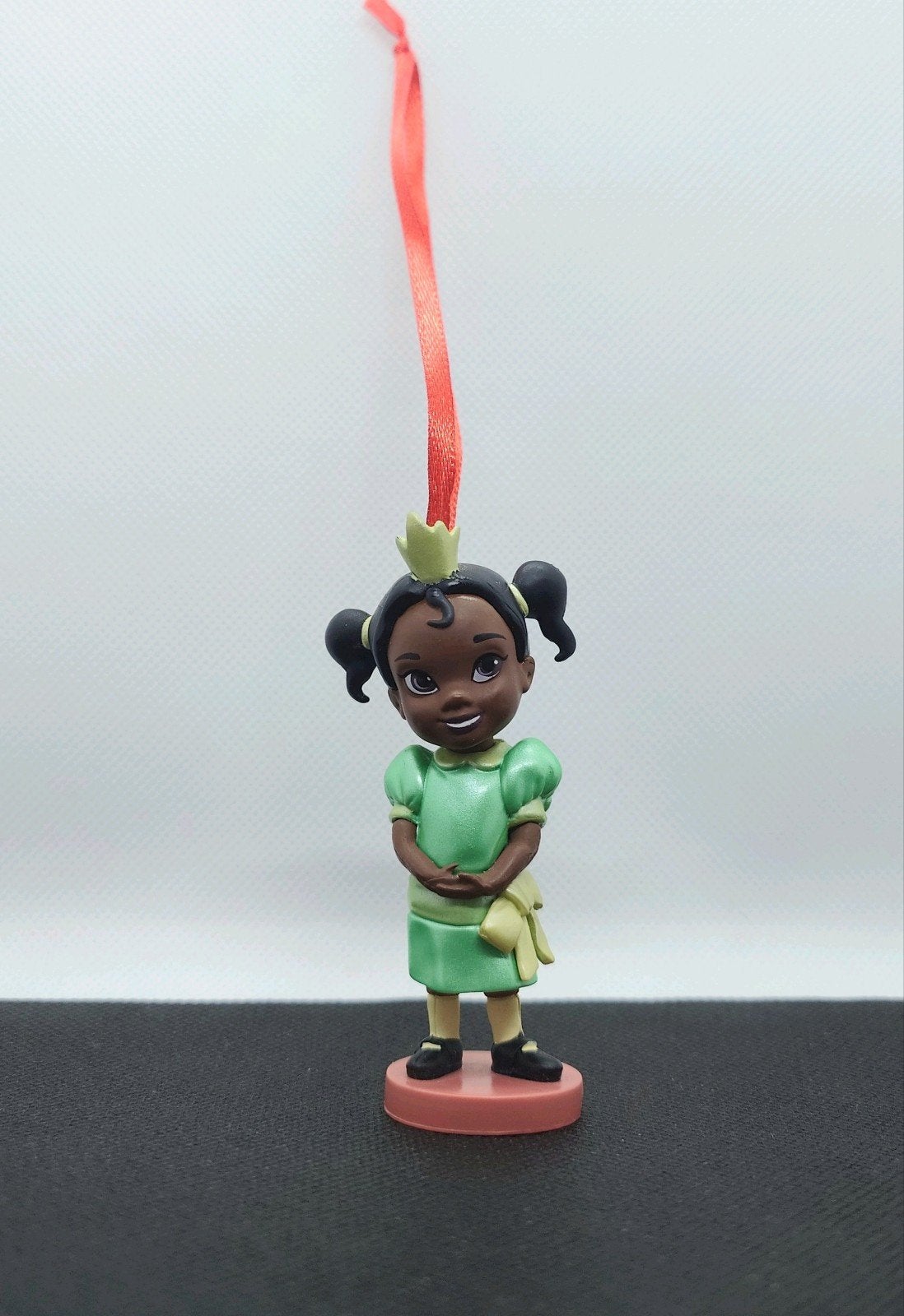 Disney Animator Tiana kerst ornament hanger kerstbal, Verzamelen, Ophalen of Verzenden, Zo goed als nieuw