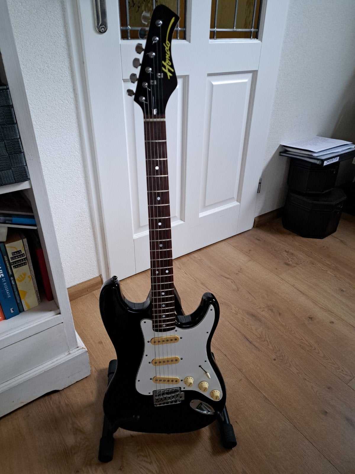 Hondo Stratocaster II