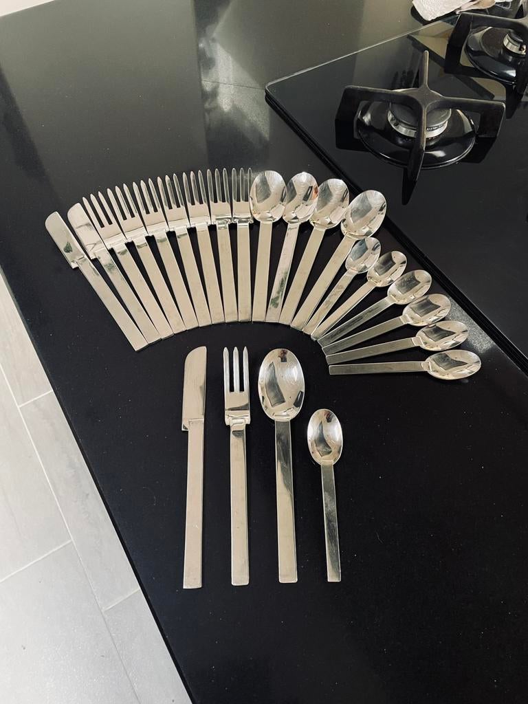 ZARA HOME strakke design Bestekset, Huis en Inrichting, Keuken | Bestek, Ophalen of Verzenden, Zo goed als nieuw, Rvs of Chroom