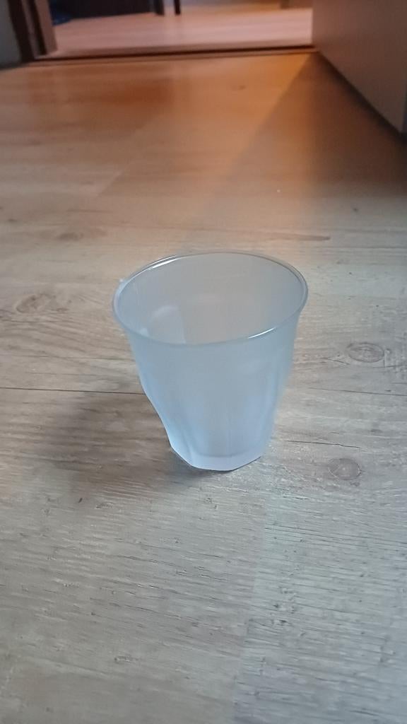 Duralex melkglazen glaasje / beker, Huis en Inrichting, Keuken | Servies, Ophalen, Glas