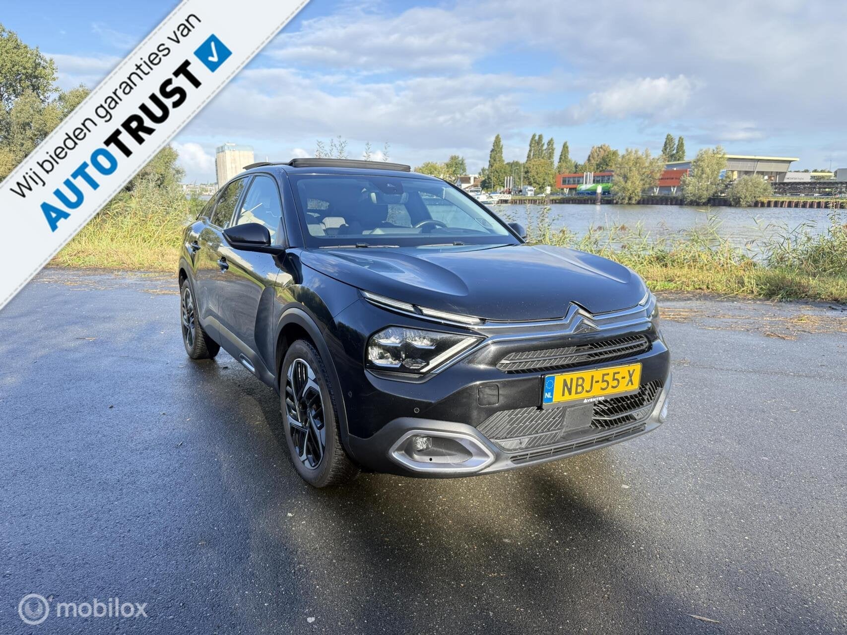 Citroen C4 1.2 MAX | Headup | Pano | 360 | CarPlay | Garanti, Voorwielaandrijving, Dealer onderhouden, Gebruikt, Zwart