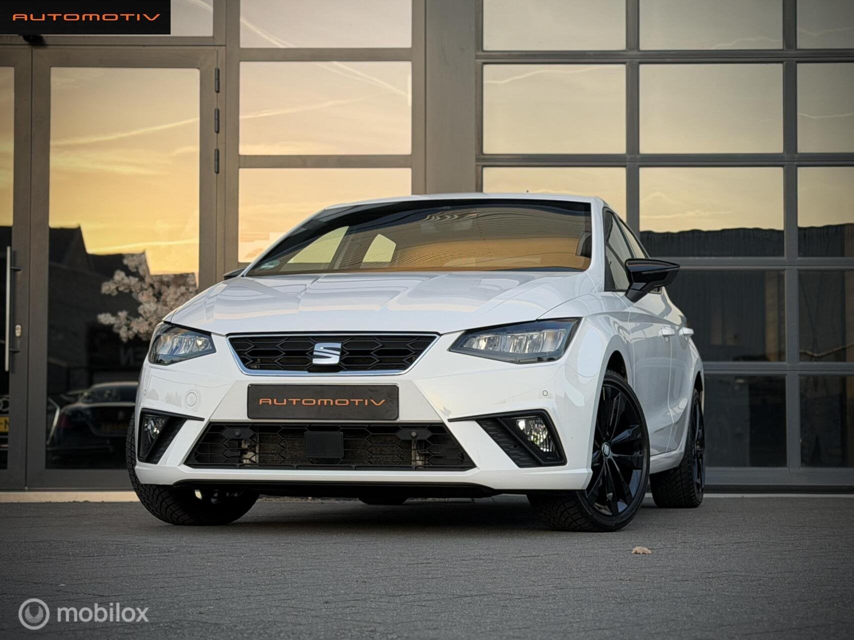 Seat Ibiza 1.0 EcoTSI FR AUTOMAAT / VIRTUAL / ACC / CARPLAY, Dealer onderhouden, Gebruikt, Euro 6, Bedrijf