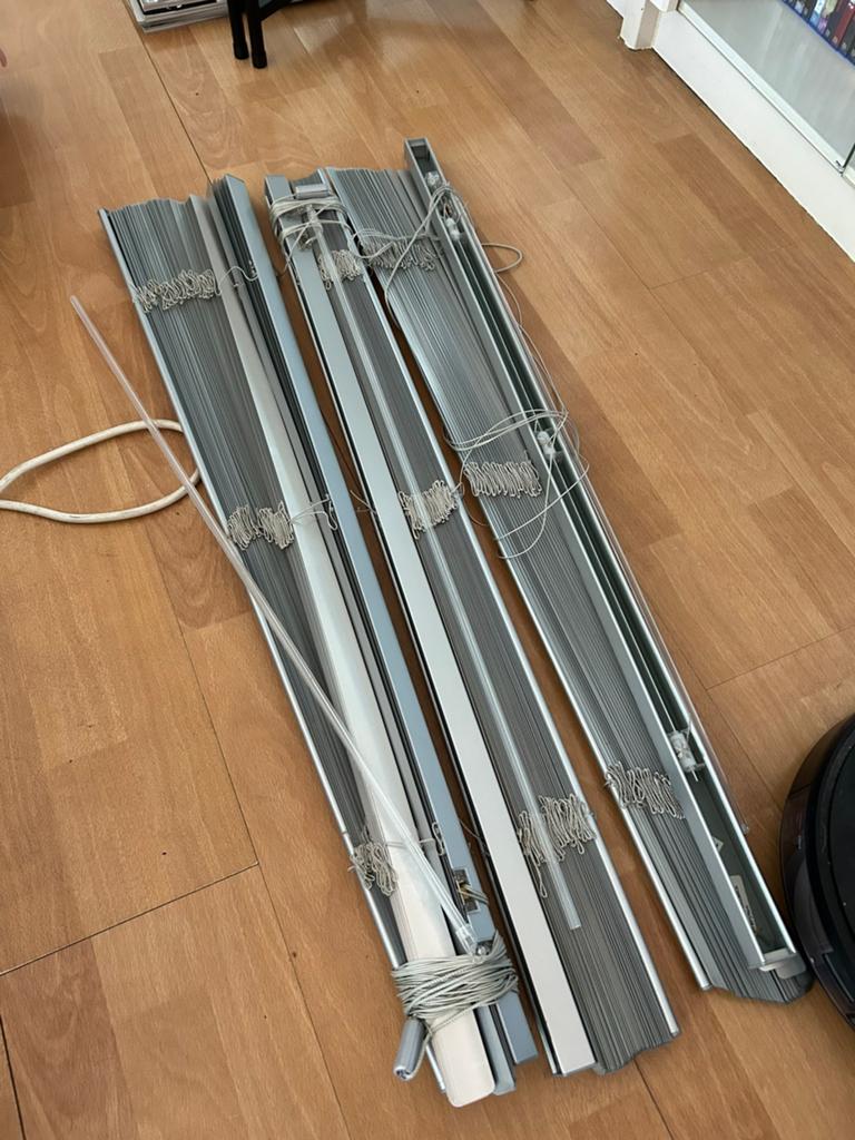 3 jaloezien gratis, Ophalen, Gebruikt, Minder dan 100 cm