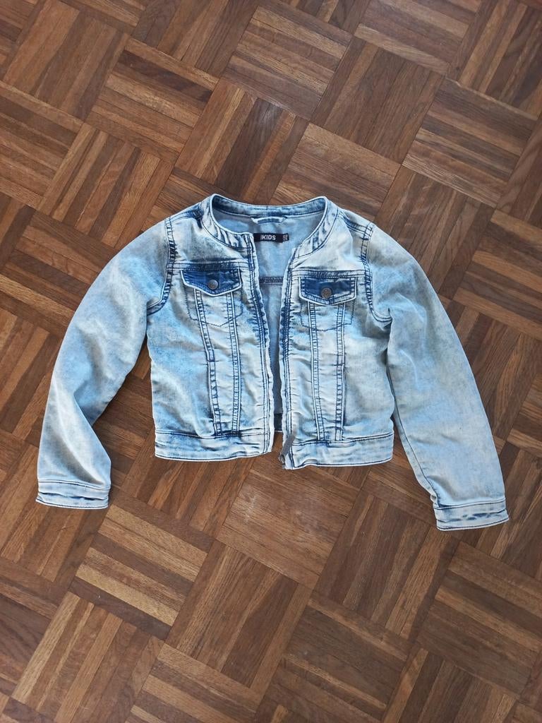 Spijkerjas, Kinderen en Baby's, Kinderkleding | Maat 122, Ophalen of Verzenden, Zo goed als nieuw, Meisje, Jas