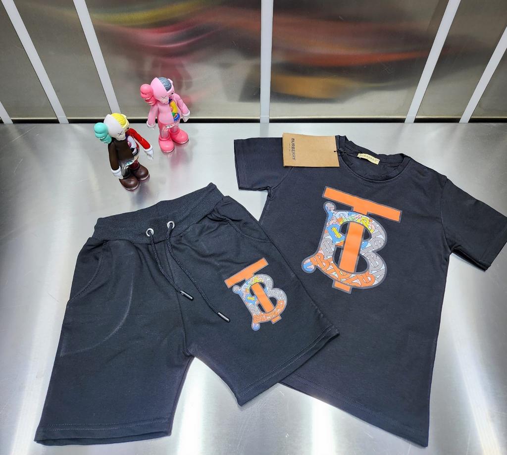 Partij dior dsquared kinderen kinder pakken shirts en broek, Kleding | Heren, Ophalen of Verzenden, Nieuw, Overige maten
