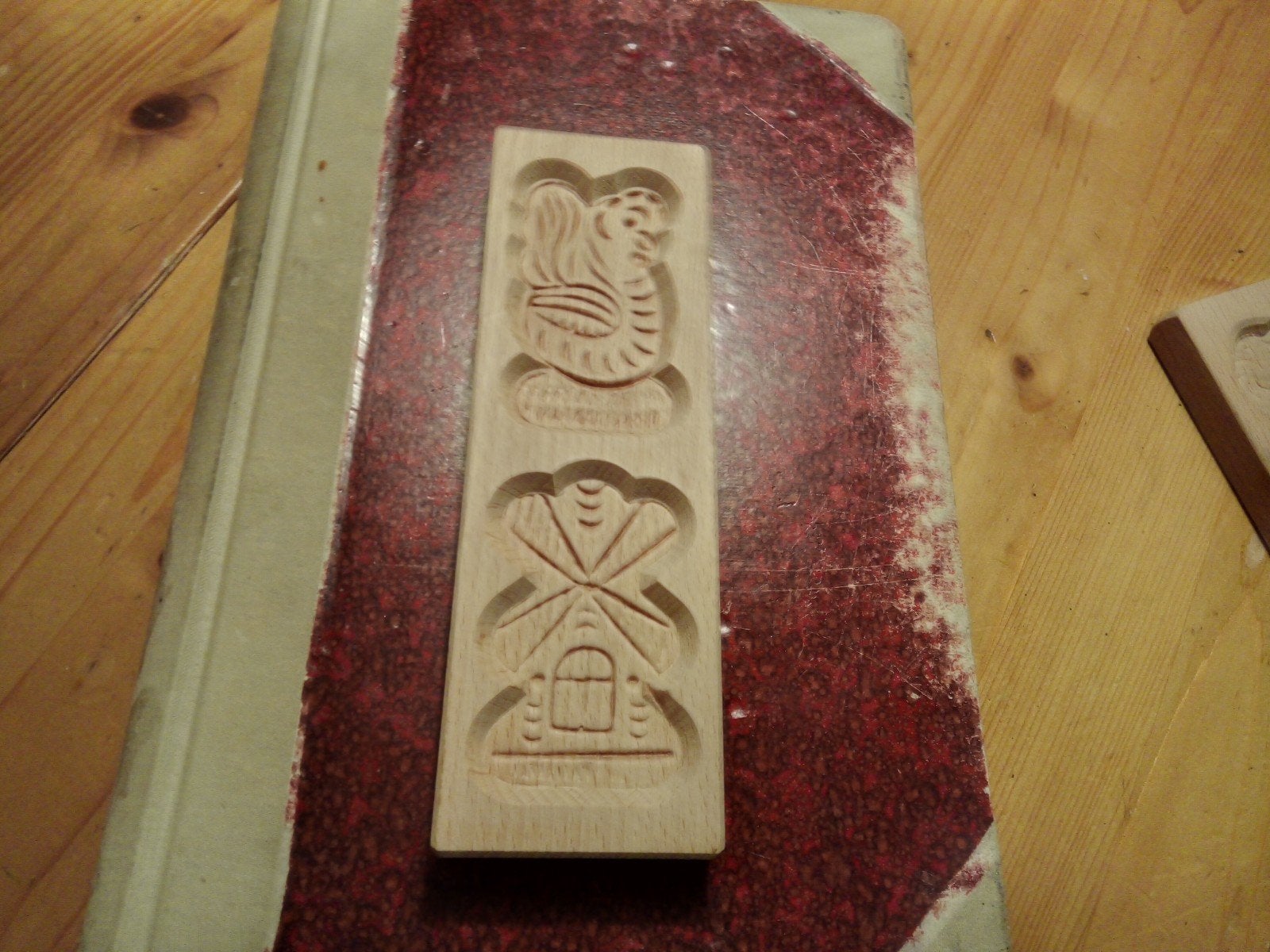 Houten koekjesvorm met haan, molen en huisje - 21x6,5 cm, Ophalen of Verzenden, Nieuw