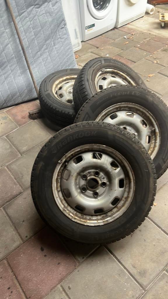 Winterbanden voor Volkswagen T4, Ophalen, Bestelwagen, 16 inch, Banden en Velgen