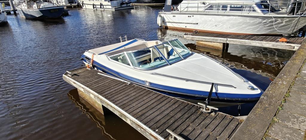 Mooie Speedboot 1990 140 PK, Watersport en Boten, Speedboot, Ophalen, Gebruikt, Trailer