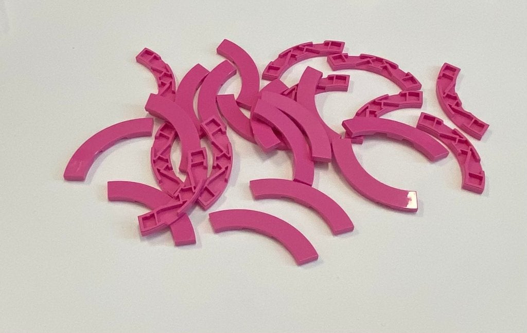 Partij 25x macaroni 4x4 Lego hoektegels in diverse kleuren, Overige thema's, Lego, Nieuw, Ophalen of Verzenden