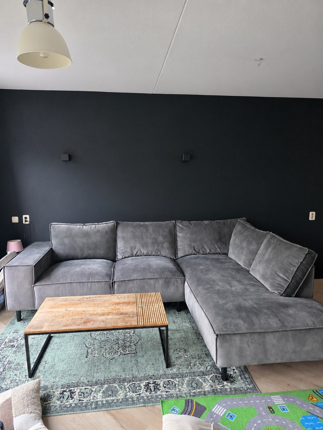 Moderne Hoekbank grijs/groen Stof, Huis en Inrichting, Ophalen, 250 tot 300 cm, Zo goed als nieuw, Vierpersoons of meer