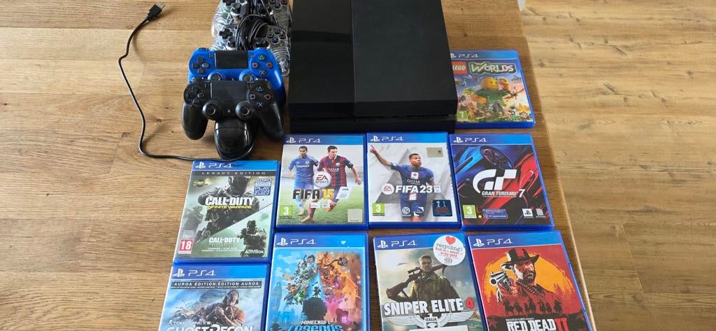 Ps4 met Extras, Spelcomputers en Games, Spelcomputers | Sony PlayStation 4, Ophalen, Zo goed als nieuw, Met 3 controllers of meer