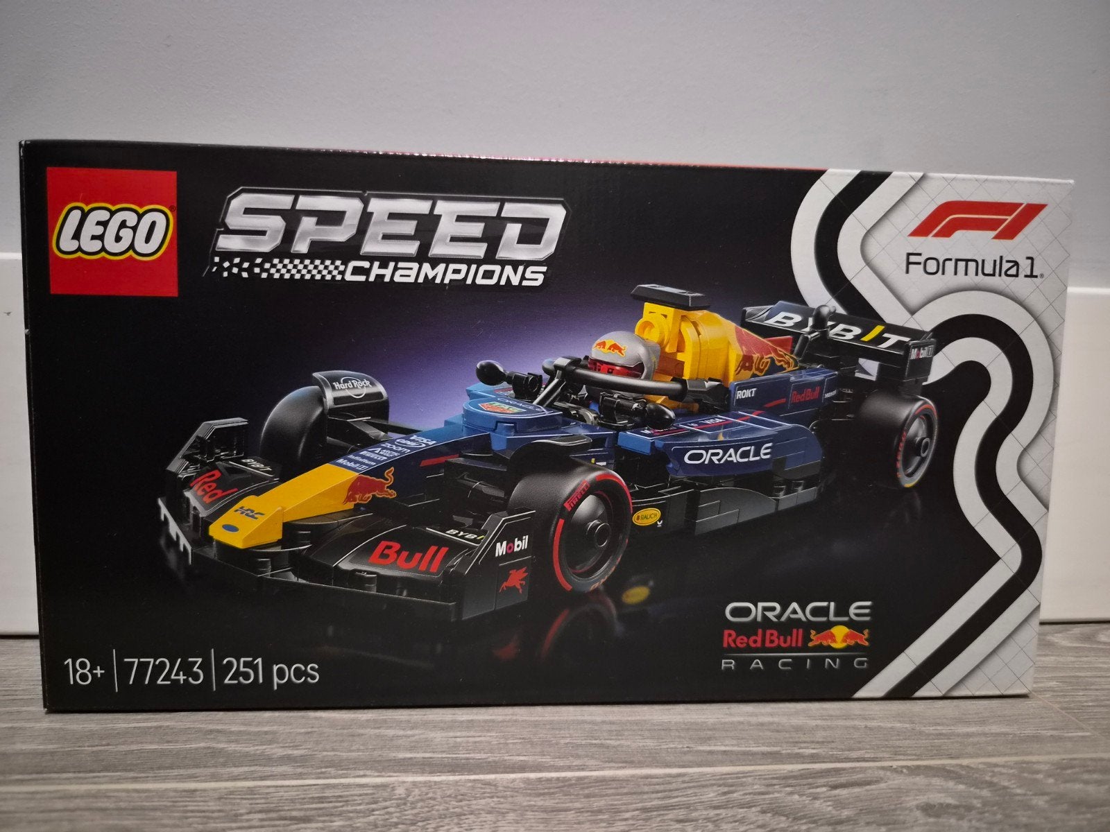 LEGO Speed Champions Red Bull Racing F1 77243, Ophalen of Verzenden, Zo goed als nieuw
