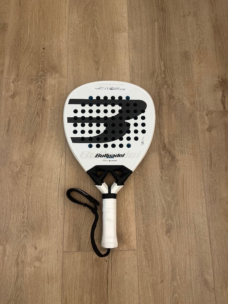 Padelracket Bullpadel Vertex 05, Ophalen of Verzenden, Zo goed als nieuw, Padelracket