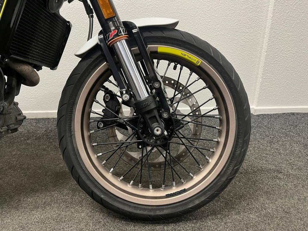 ⭐️⭐Prachtige HUSQVARNA VITPILEN 401 (2019)⭐️⭐, Motoren, Motoren | Husqvarna, 400 cc, Bedrijf, Onbekend, Husqvarna