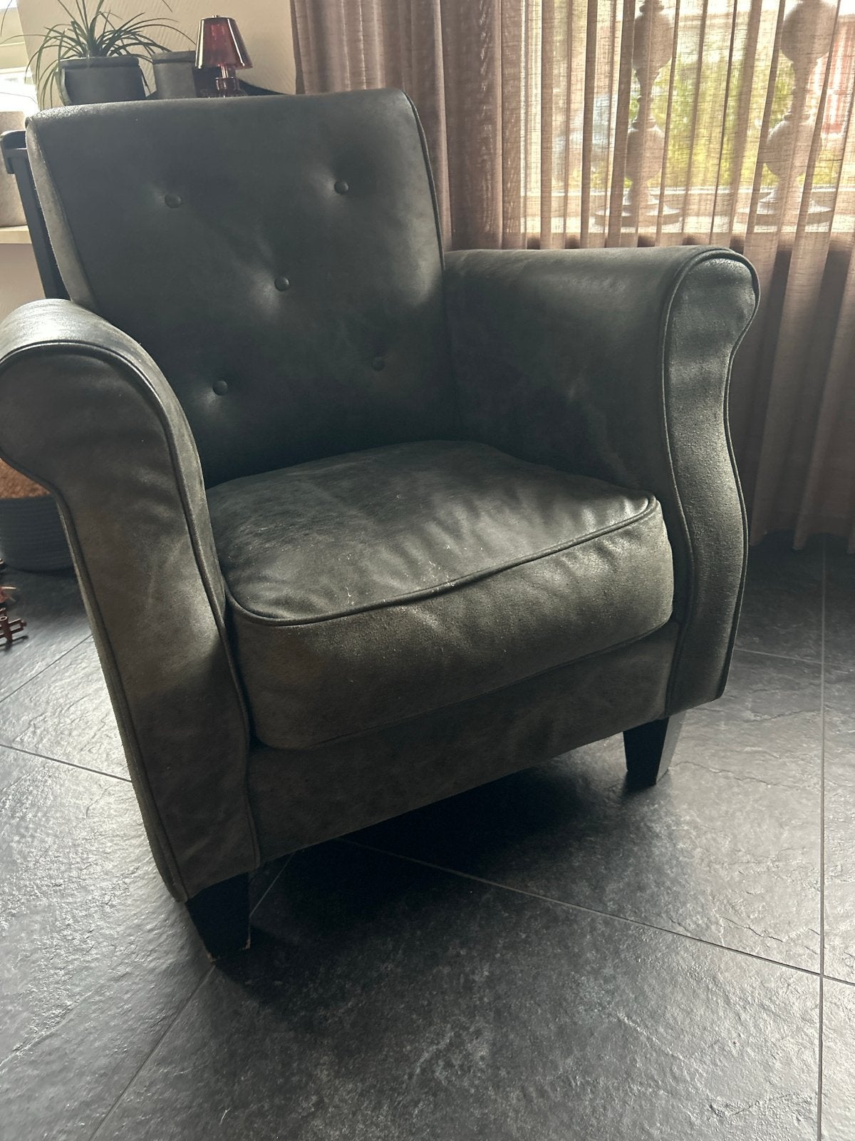 Comfortabele geborsteld leren fauteuil, Huis en Inrichting, Ophalen, Gebruikt, Overige materialen, 75 tot 100 cm