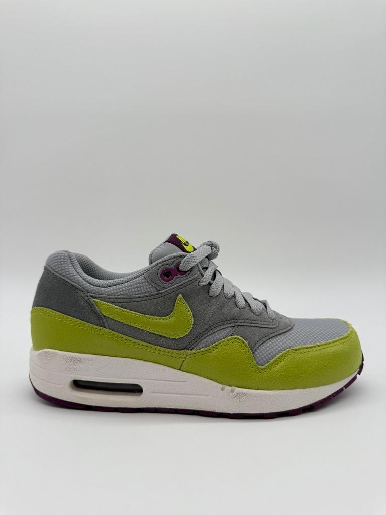 Nike Air Max 1 Purple Volt - Maat 37,5 - Nieuw, Overige kleuren, ., Nieuw, Ophalen of Verzenden