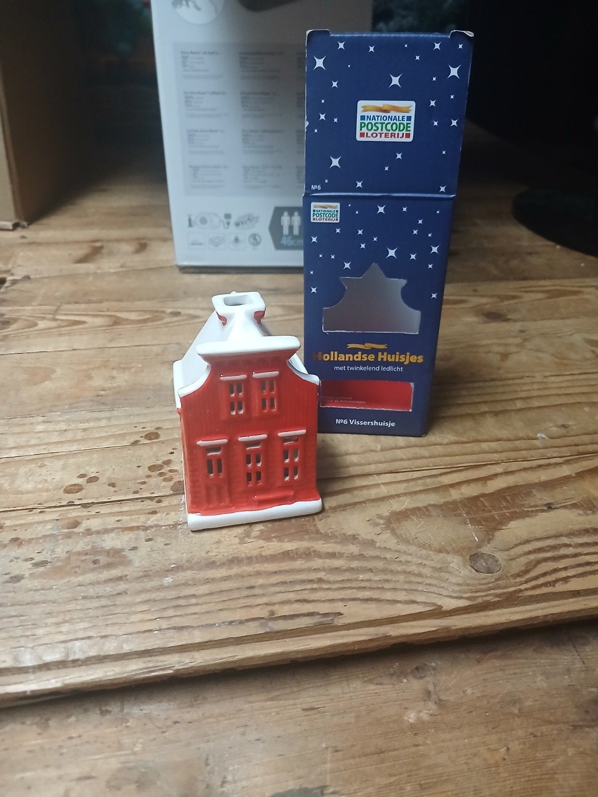 Hollands Huisje - Vissershuisje met LED-licht, Ophalen of Verzenden, Nieuw, Rood, Steen/keramiek
