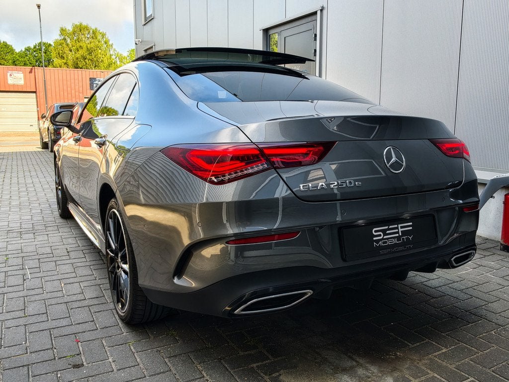 Mercedes-Benz CLA-Klasse 250 e AMG Line Pano | 360 | Headup, Auto's, Mercedes-Benz, CLA, Gebruikt, Euro 6, 4 cilinders