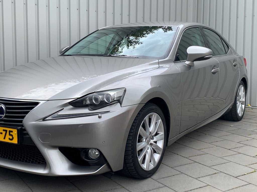 Lexus IS 300h Edition|Camera|Navigatie|Climate Control|, Auto's, Lexus, Automaat, Euro 5, Achterwielaandrijving, Gebruikt